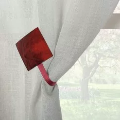 Embrasse Aimantée Carré, Bordeaux